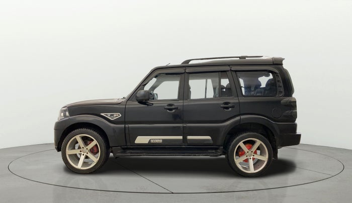 2022 Mahindra SCORPIO CLASSIC S11 7STR, Diesel, Manual, 81,101 km, Left Side