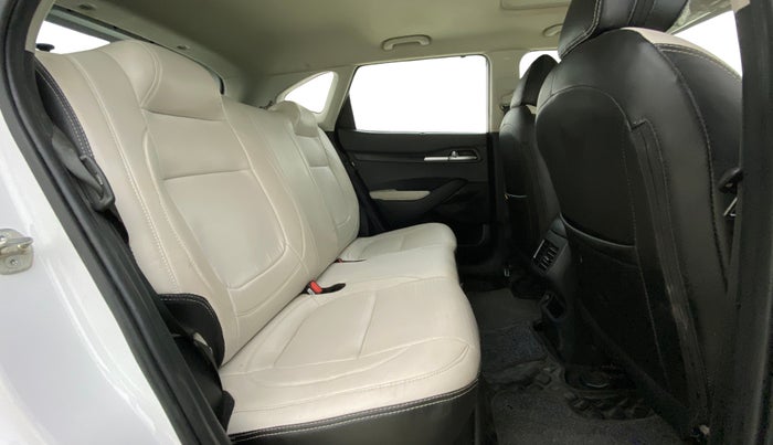 2023 KIA SELTOS HTK PLUS 1.5 DIESEL IMT, Diesel, Manual, 1,17,162 km, Right Side Rear Door Cabin