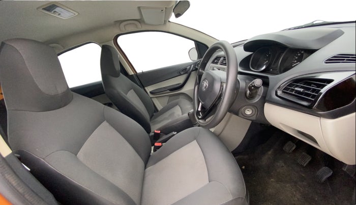 2018 Tata Tiago XT PETROL, Petrol, Manual, 11,918 km, Right Side Front Door Cabin
