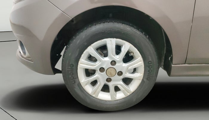2018 Tata Tiago XZ PETROL, Petrol, Manual, 1,02,630 km, Left Front Wheel