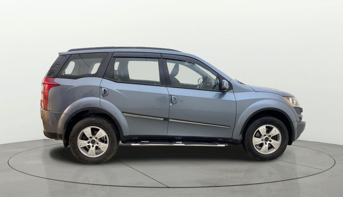 2014 Mahindra XUV500 W8, Diesel, Manual, 77,260 km, Right Side View