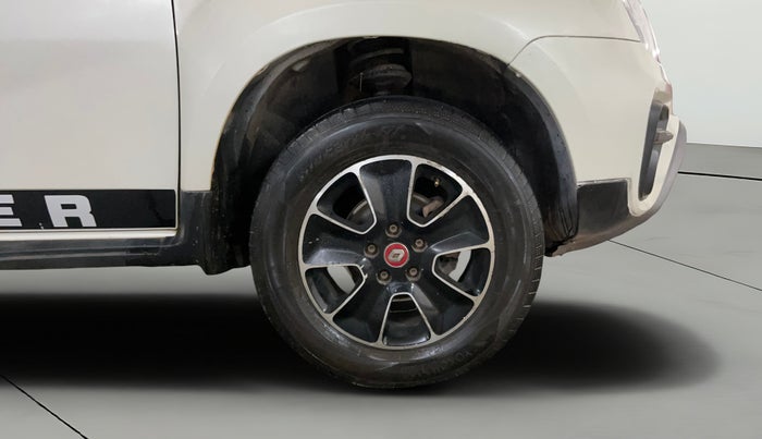 2021 Renault Duster RXS 1.5 PETROL MT, Petrol, Manual, 52,200 km, Right Front Wheel