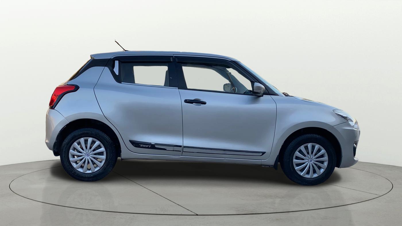 2018 Maruti Swift VXI, Petrol, Manual, 72,115 km, Right Side View