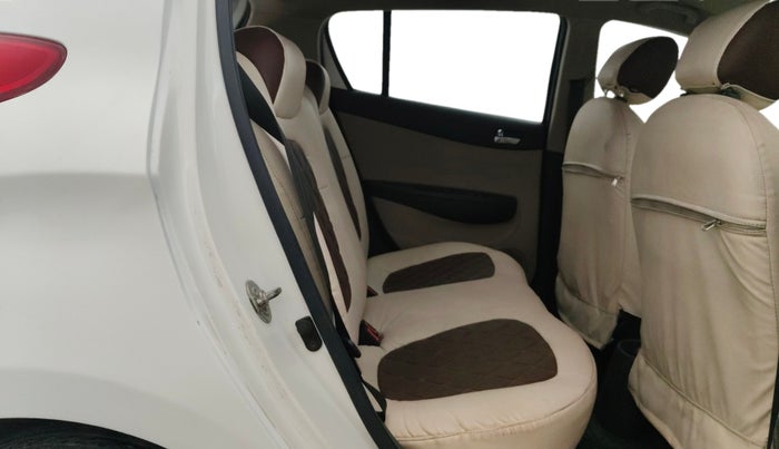 2013 Hyundai i20 MAGNA (O) 1.2, Petrol, Manual, 86,274 km, Right Side Rear Door Cabin