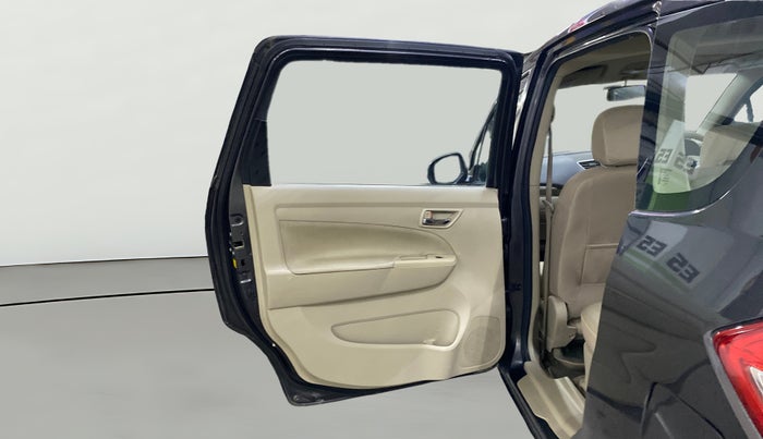 2015 Maruti Ertiga VDI SHVS, Diesel, Manual, 94,919 km, LHS Rear Door