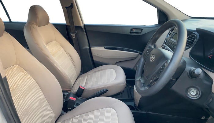 2017 Hyundai Xcent E+, Petrol, Manual, 1,01,762 km, Right Side Front Door Cabin