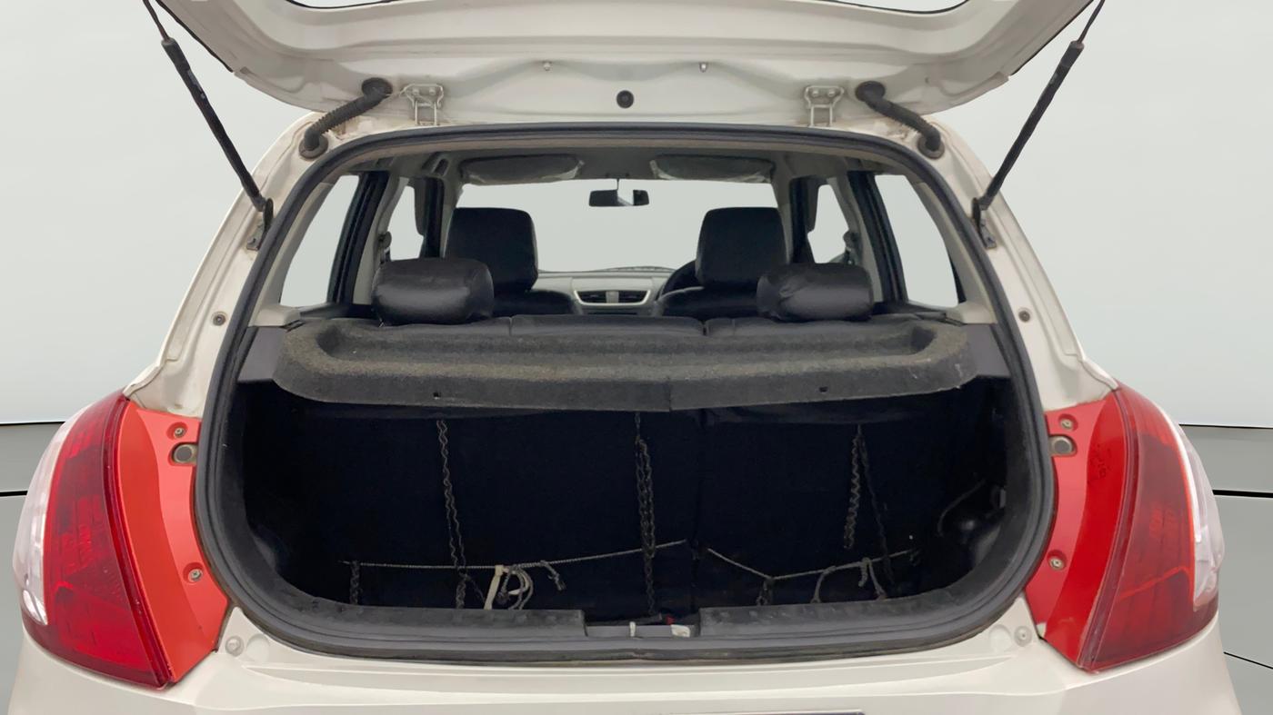 2016 Maruti Swift LXI, Petrol, Manual, 79,542 km, Boot Open Zoomed View