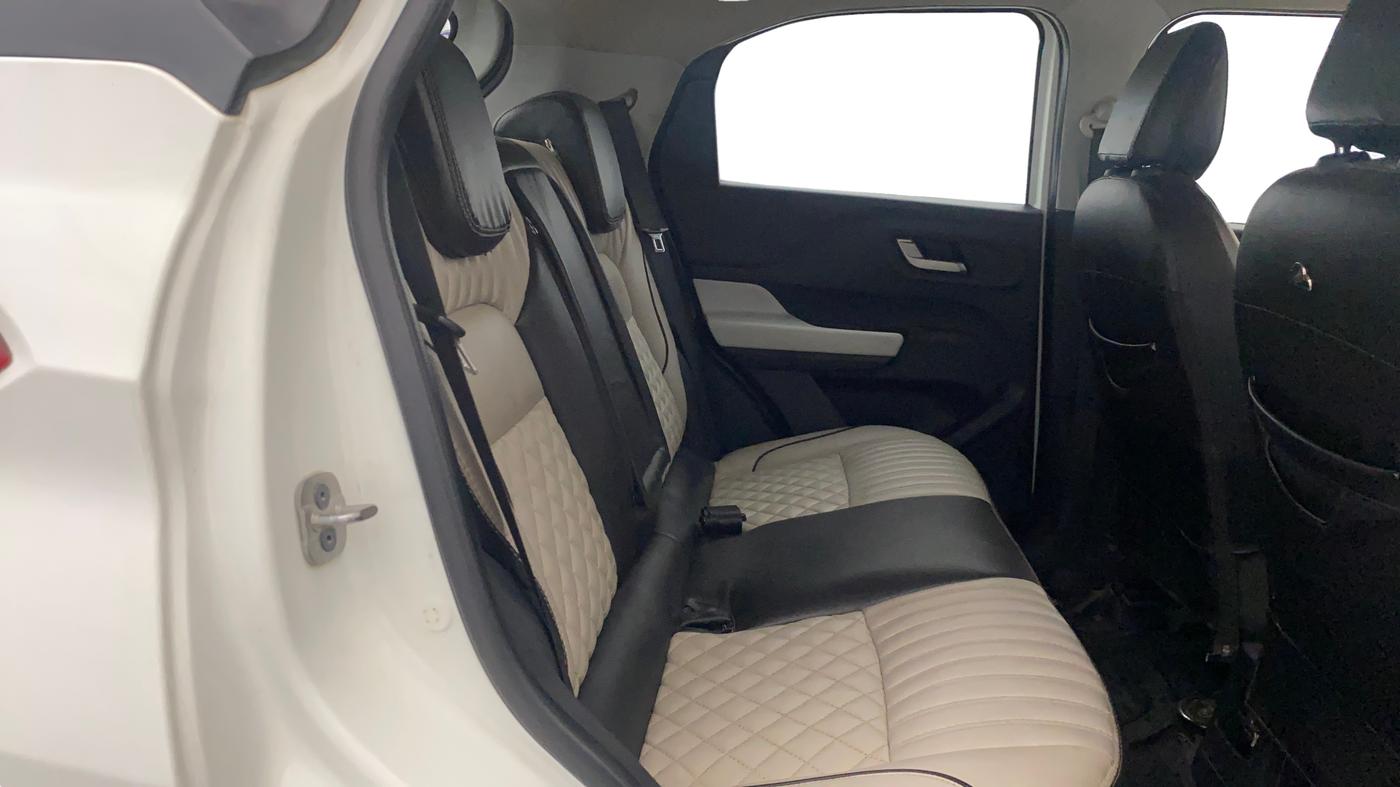 2023 Tata PUNCH CREATIVE  MT, Petrol, Manual, 72,599 km, Right Side Rear Door Cabin