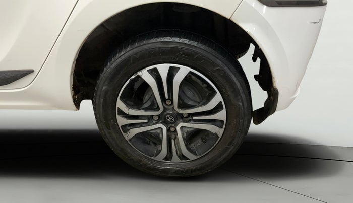 2024 Tata Tiago XT CNG, CNG, Manual, 44,879 km, Left Rear Wheel