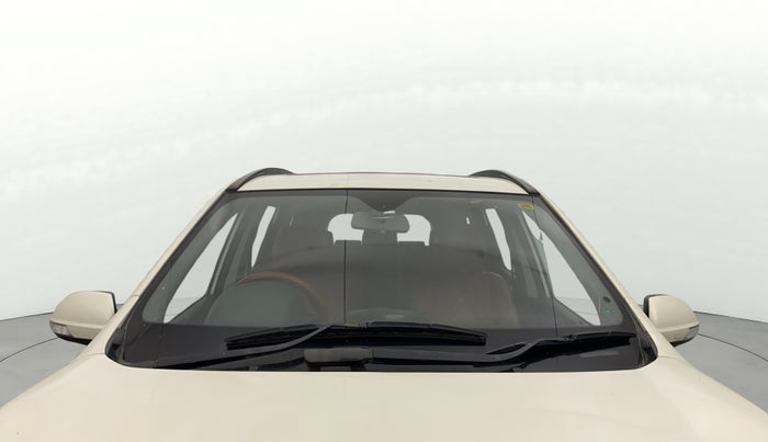 2020 Mahindra XUV500 W9, Diesel, Manual, 1,11,913 km, Front Windshield