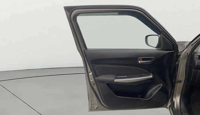 2019 Maruti Swift ZXI PLUS, Petrol, Manual, 77,148 km, LHS Front Door