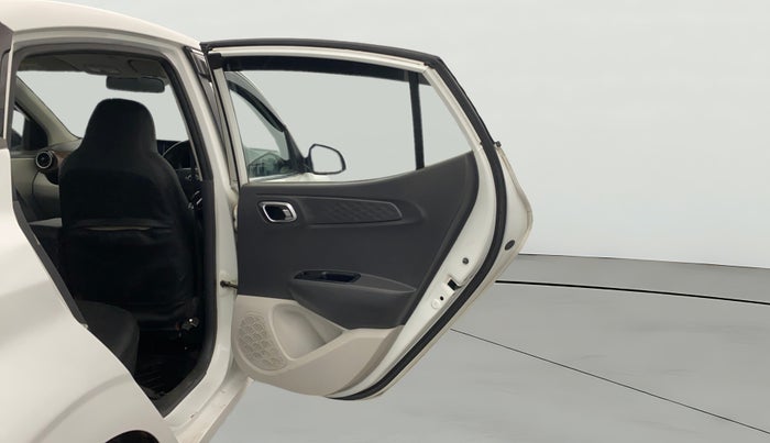 2020 Hyundai AURA SX PLUS 1.2 AMT CRDI, Diesel, Automatic, 66,459 km, RHS Rear Door