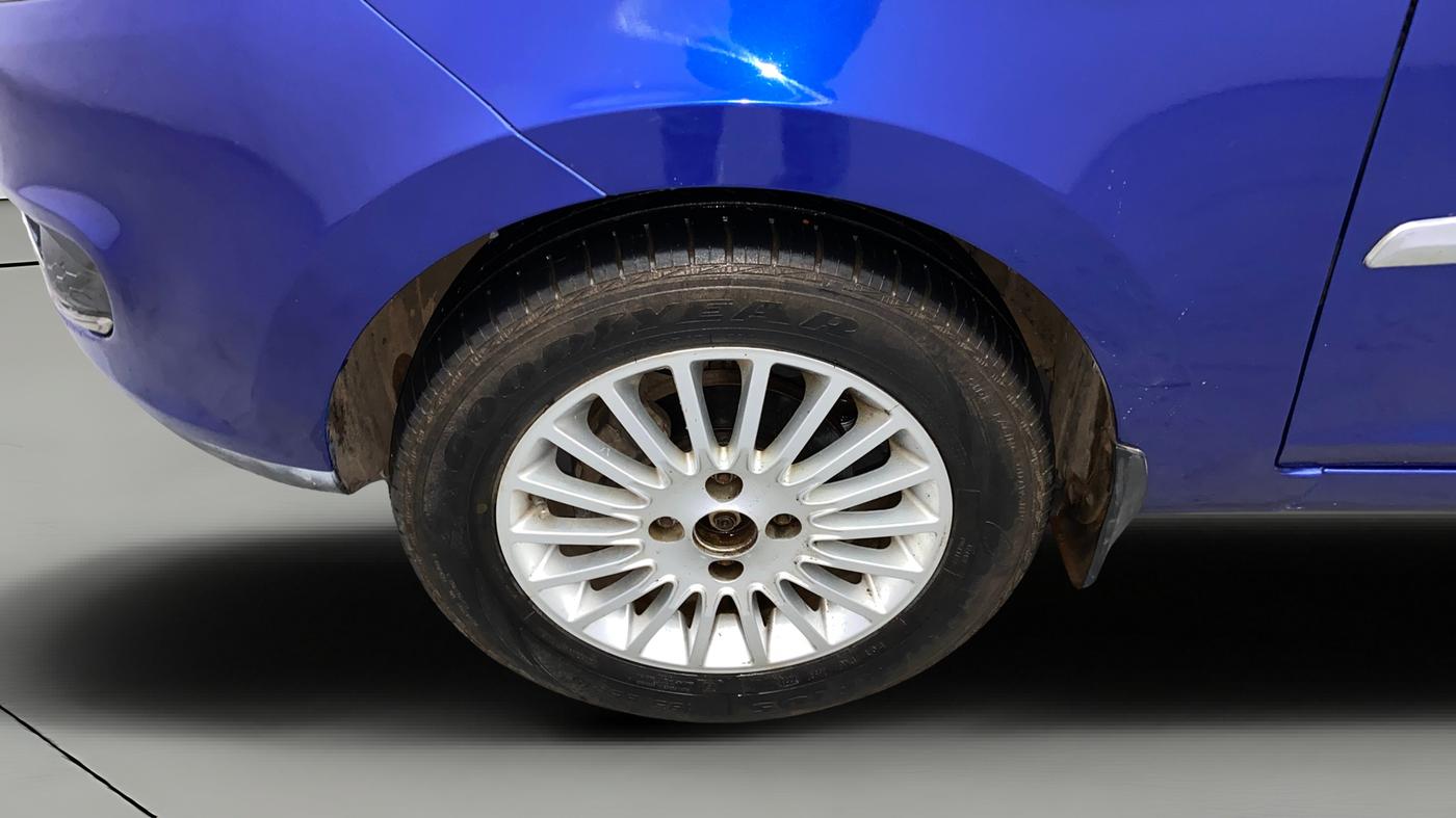 2015 Tata Zest XT PETROL, Petrol, Manual, 52,659 km, Left Front Wheel