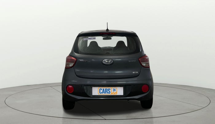 2017 Hyundai Grand i10 SPORTZ 1.2 KAPPA VTVT, Petrol, Manual, 45,957 km, Back/Rear