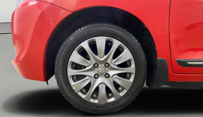 2017 Maruti Baleno ALPHA PETROL 1.2, Petrol, Manual, 93,414 km, Left Front Wheel