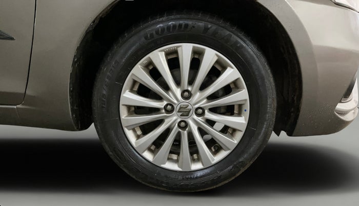 2020 Maruti Ciaz DELTA 1.5 SHVS MT PETROL, Petrol, Manual, 47,925 km, Right Front Wheel