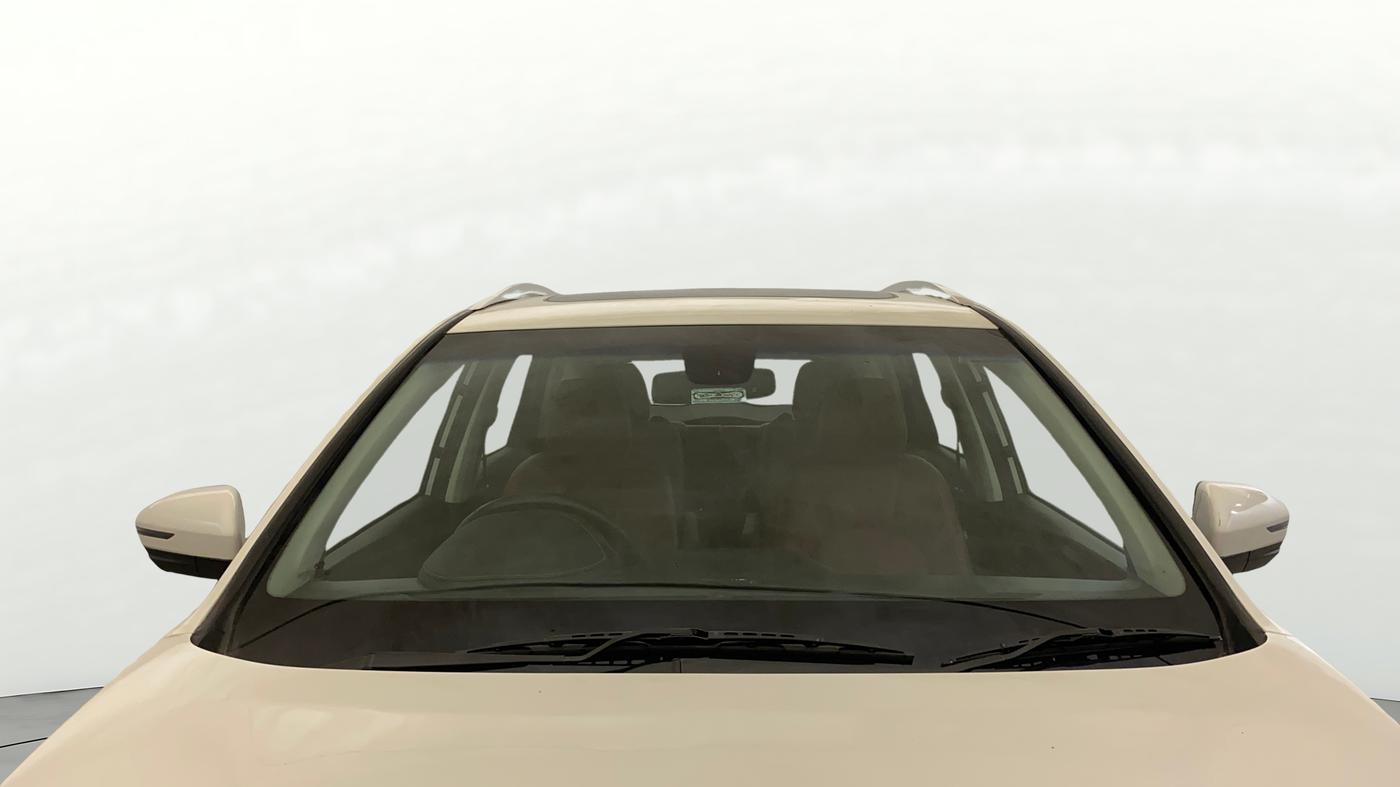 2021 MG HECTOR PLUS SHARP 2.0 DIESEL TURBO MT 6-STR, Diesel, Manual, 400 km, Front Windshield