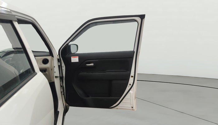 2024 Maruti New Wagon-R VXI CNG 1.0, CNG, Manual, 28,294 km, RHS Front Door