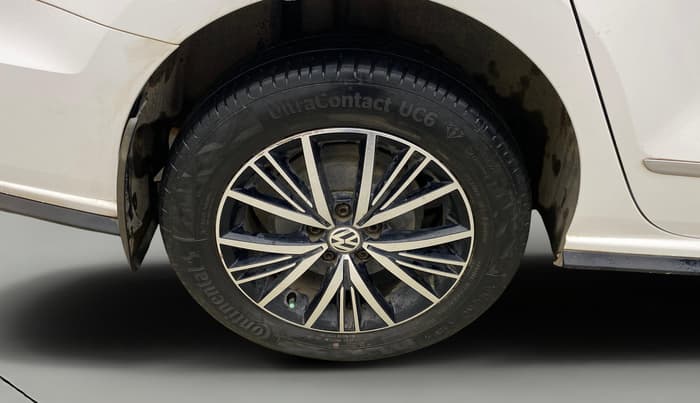 2020 Volkswagen Vento HIGHLINE 1.0L TSI, Petrol, Manual, 72,576 km, Right Rear Wheel