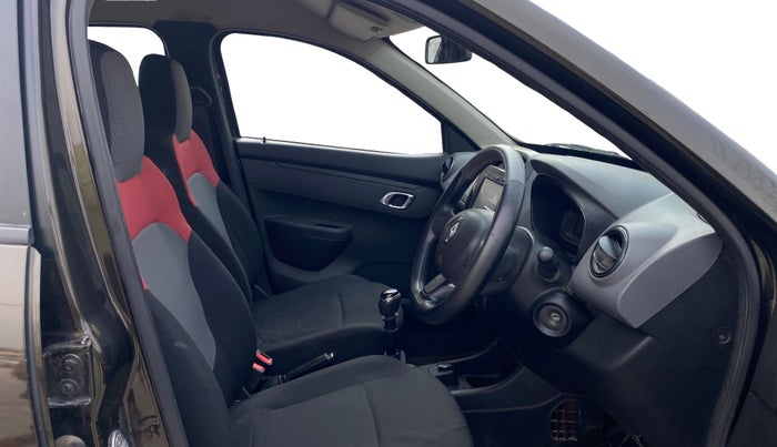 2018 Renault Kwid RXT 1.0 (O), Petrol, Manual, 29,355 km, Right Side Front Door Cabin