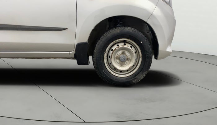 2013 Maruti Alto 800 LX, Petrol, Manual, 35,636 km, Right Front Wheel