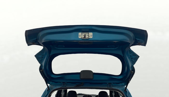 2022 Renault Kwid CLIMBER AMT 1.0, Petrol, Automatic, 19,923 km, Boot Door Open