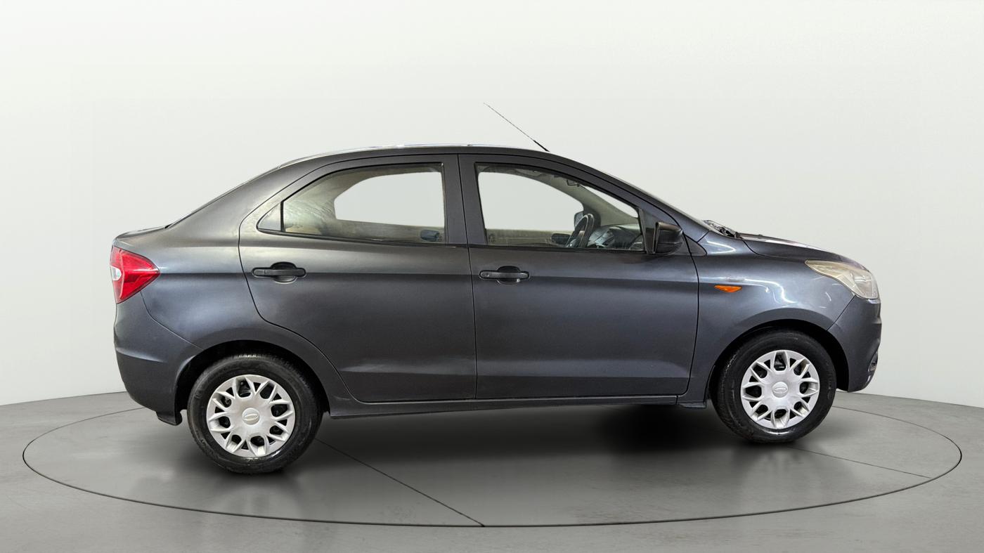 2016 Ford Figo Aspire AMBIENTE 1.2 PETROL, Petrol, Manual, 75,718 km, Right Side View