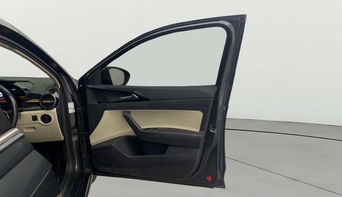 2022 Skoda SLAVIA STYLE 1.0L TSI AT, Petrol, Automatic, 48,122 km, RHS Front Door