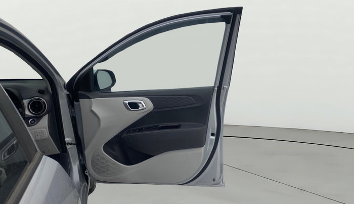 2025 Hyundai GRAND I10 NIOS ASTA AMT 1.2 KAPPA VTVT, Petrol, Automatic, 2,707 km, RHS Front Door