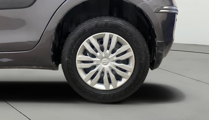 2015 Maruti Swift VXI, Petrol, Manual, 89,713 km, Left Rear Wheel