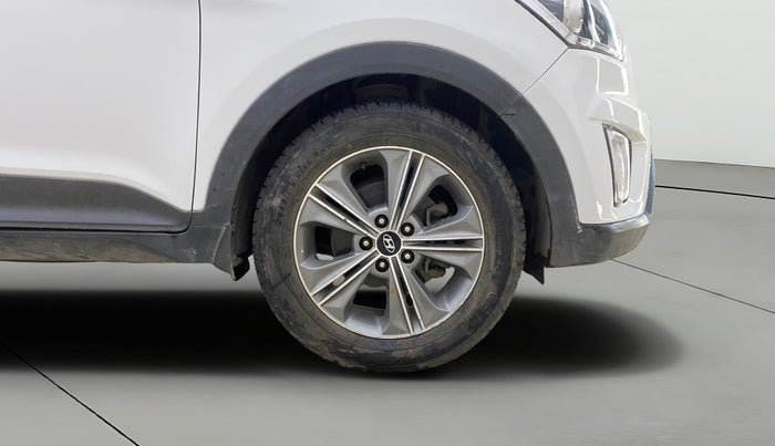 2016 Hyundai Creta SX PLUS AT 1.6 PETROL, Petrol, Automatic, 41,040 km, Right Front Wheel