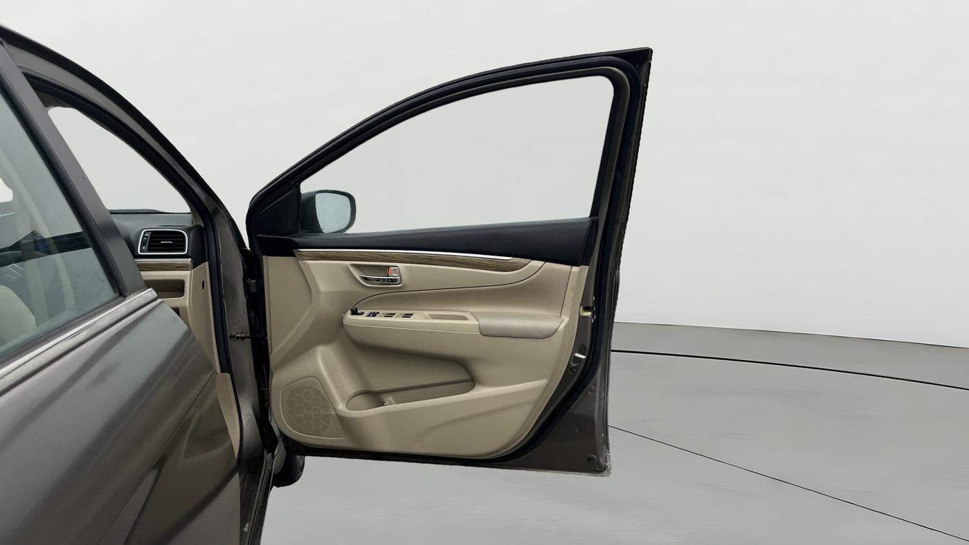 2020 Maruti Ciaz ALPHA 1.5 SHVS PETROL, Petrol, Manual, 27,288 km, RHS Front Door