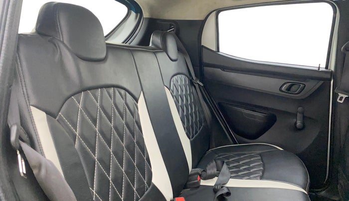 2021 Renault Kwid NEOTECH RXL 1.0 MT, Petrol, Manual, 79,962 km, Right Side Rear Door Cabin