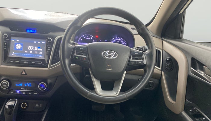 2017 Hyundai Creta SX PLUS AT 1.6 DIESEL, Diesel, Automatic, 1,27,708 km, Steering Wheel Close Up