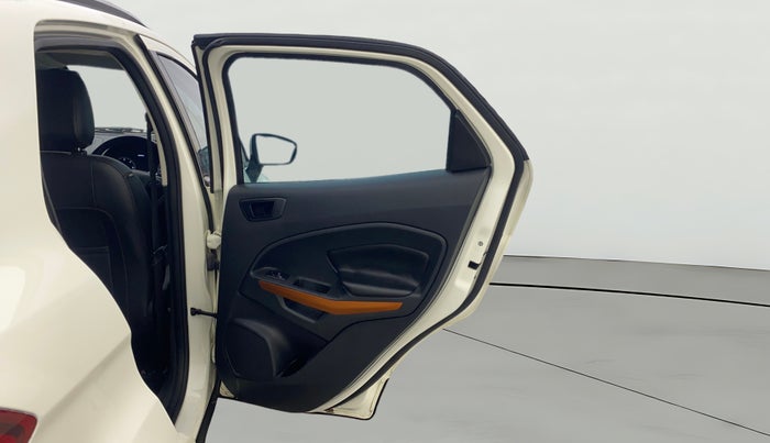 2020 Ford Ecosport TITANIUM 1.5L SPORTS(SUNROOF) DIESEL, Diesel, Manual, 1,26,599 km, RHS Rear Door