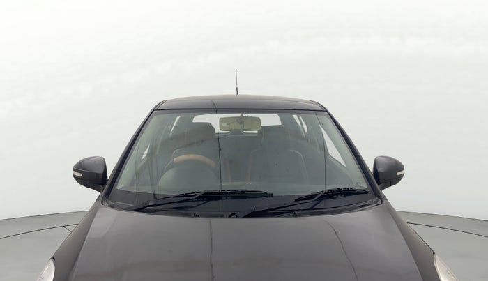 2015 Maruti Swift VXI, Petrol, Manual, 99,745 km, Front Windshield