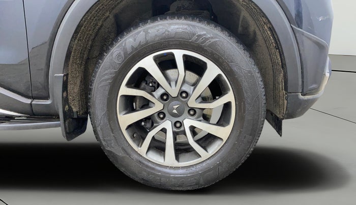 2022 Mahindra SCORPIO-N Z8 L PETROL AT 7 STR, Petrol, Automatic, 37,579 km, Right Front Wheel