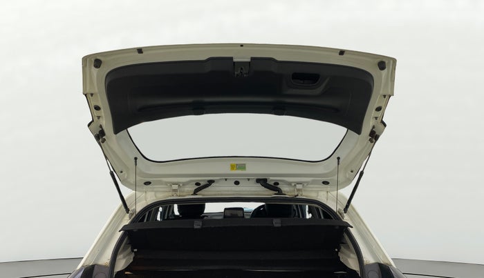 2023 Tata ALTROZ XZ CNG, CNG, Manual, 37,900 km, Boot Door Open