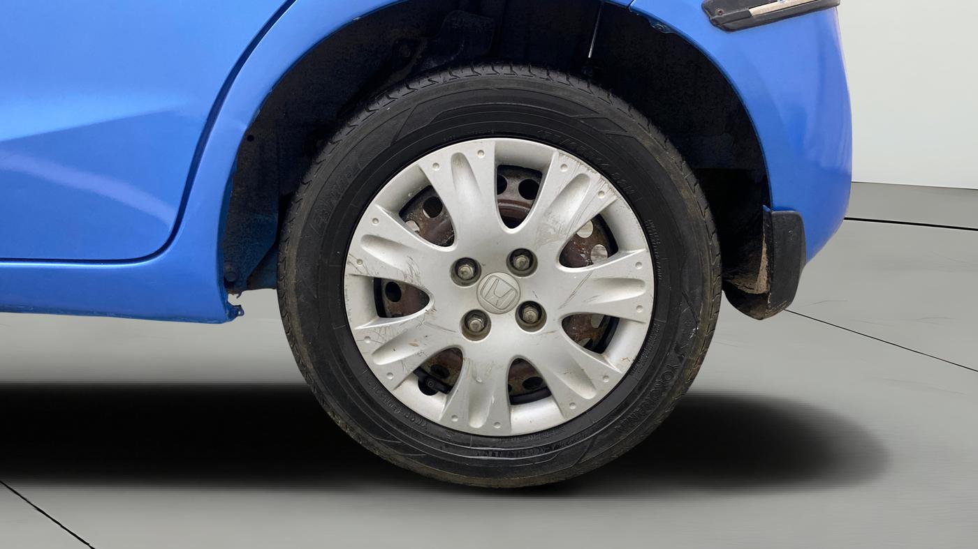 2014 Honda Brio S MT, Petrol, Manual, 62,077 km, Left Rear Wheel