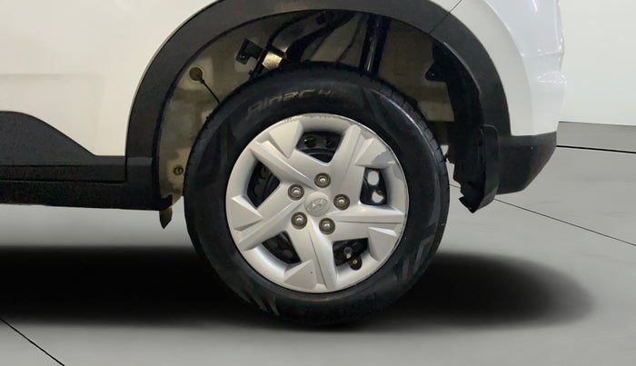 2020 Hyundai VENUE S 1.2, Petrol, Manual, 62,853 km, Left Rear Wheel