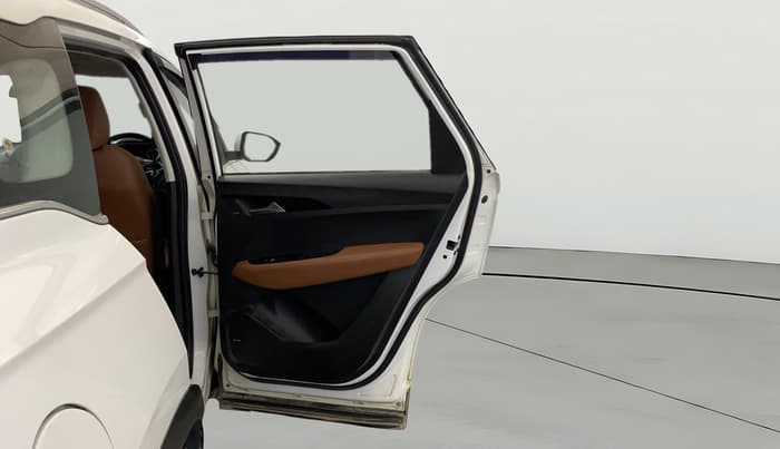 2020 MG HECTOR PLUS SHARP 1.5 PETROL TURBO DCT 6-STR, Petrol, Automatic, 38,946 km, RHS Rear Door