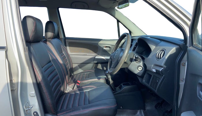 2012 Maruti Wagon R 1.0 LXI, Petrol, Manual, 74,095 km, Right Side Front Door Cabin