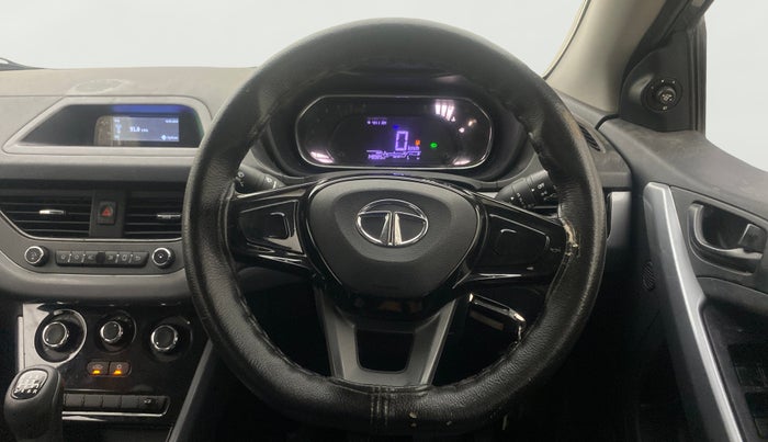 2020 Tata NEXON XM PETROL, Petrol, Manual, 1,48,985 km, Steering Wheel Close Up