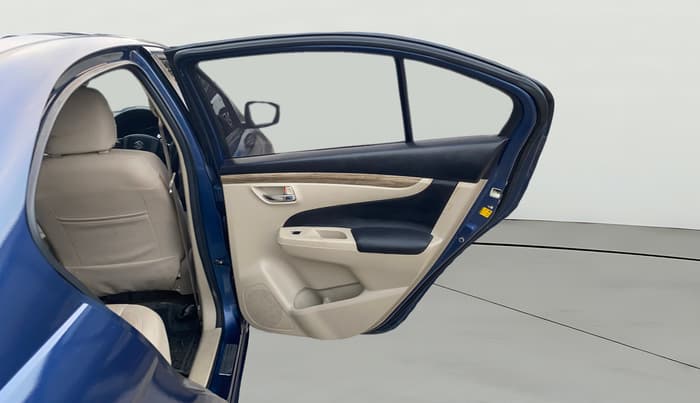 2018 Maruti Ciaz DELTA 1.5 SHVS MT PETROL, Petrol, Manual, 1,40,421 km, RHS Rear Door