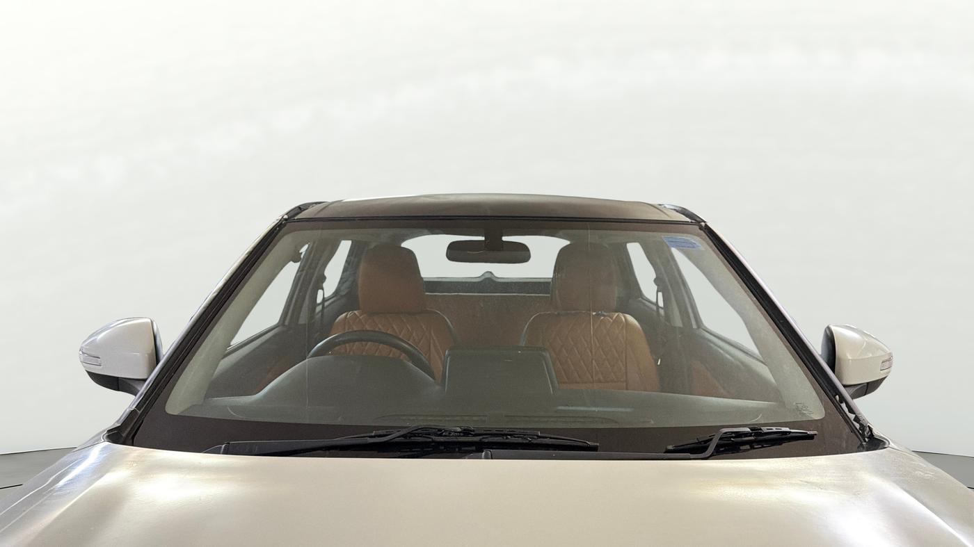 2023 Maruti BREZZA LXI SMART HYBRID, Petrol, Manual, 41,844 km, Front Windshield
