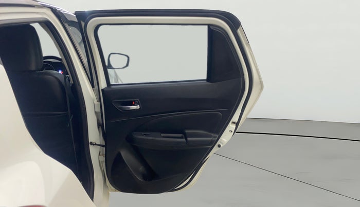 2023 Maruti Swift ZXI PLUS AMT DUAL TONE, Petrol, Automatic, 19,538 km, RHS Rear Door