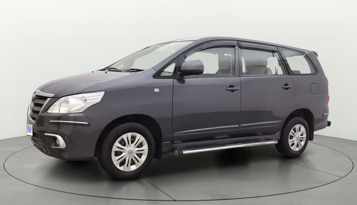 2015 Toyota Innova 2.5 GX 7 STR, Diesel, Manual, 93,285 km, Left Front Diagonal