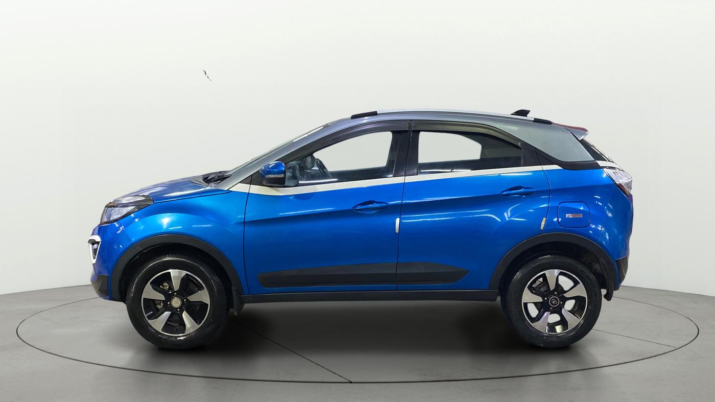 2018 Tata NEXON XZA PLUS DIESEL DUAL TONE, Diesel, Automatic, 90,714 km, Left Side