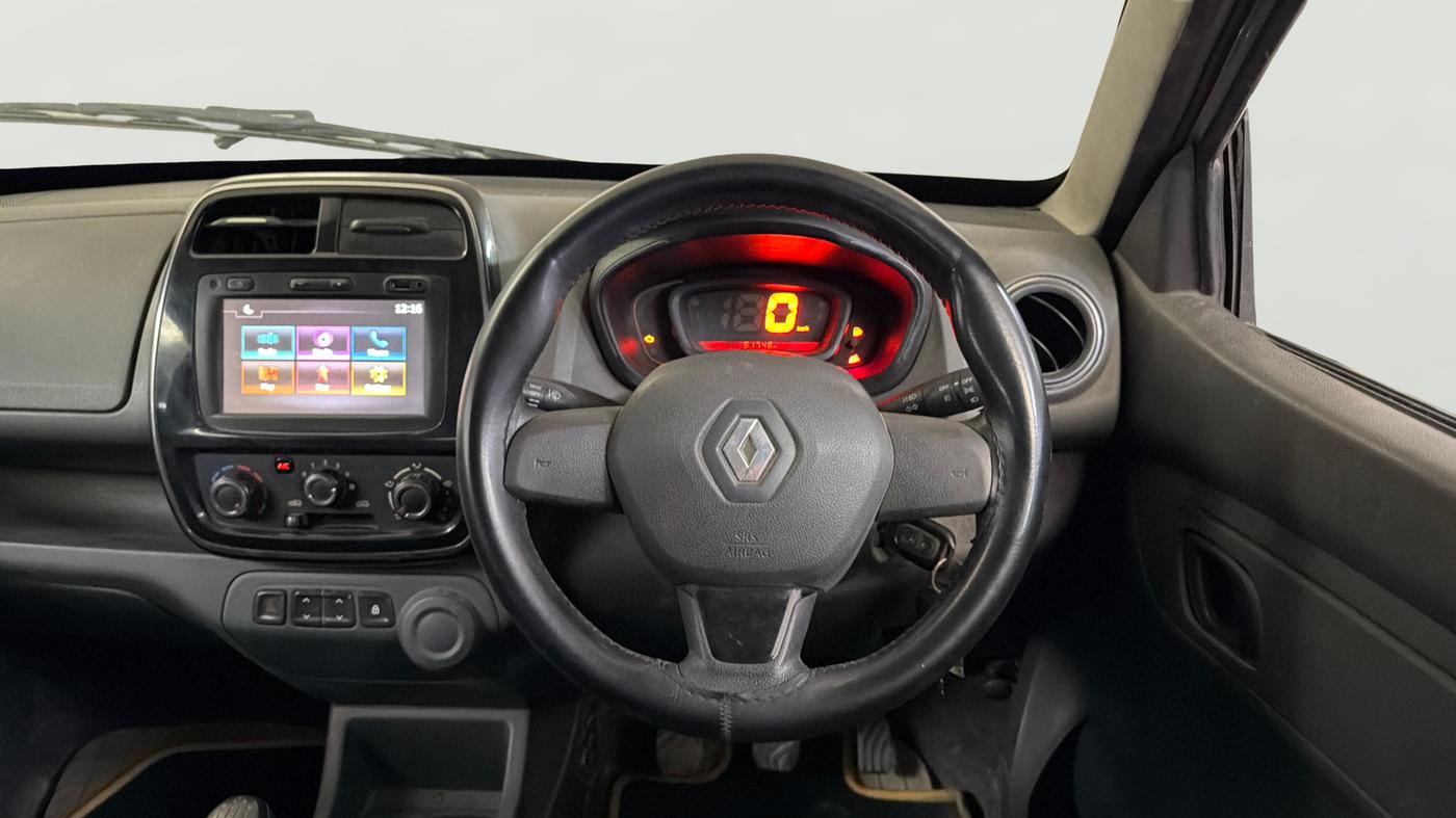 2016 Renault Kwid RXT 1.0 (O), Petrol, Manual, 91,756 km, Steering Wheel Close Up