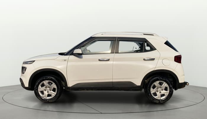 2021 Hyundai VENUE S 1.2, Petrol, Manual, 28,483 km, Left Side